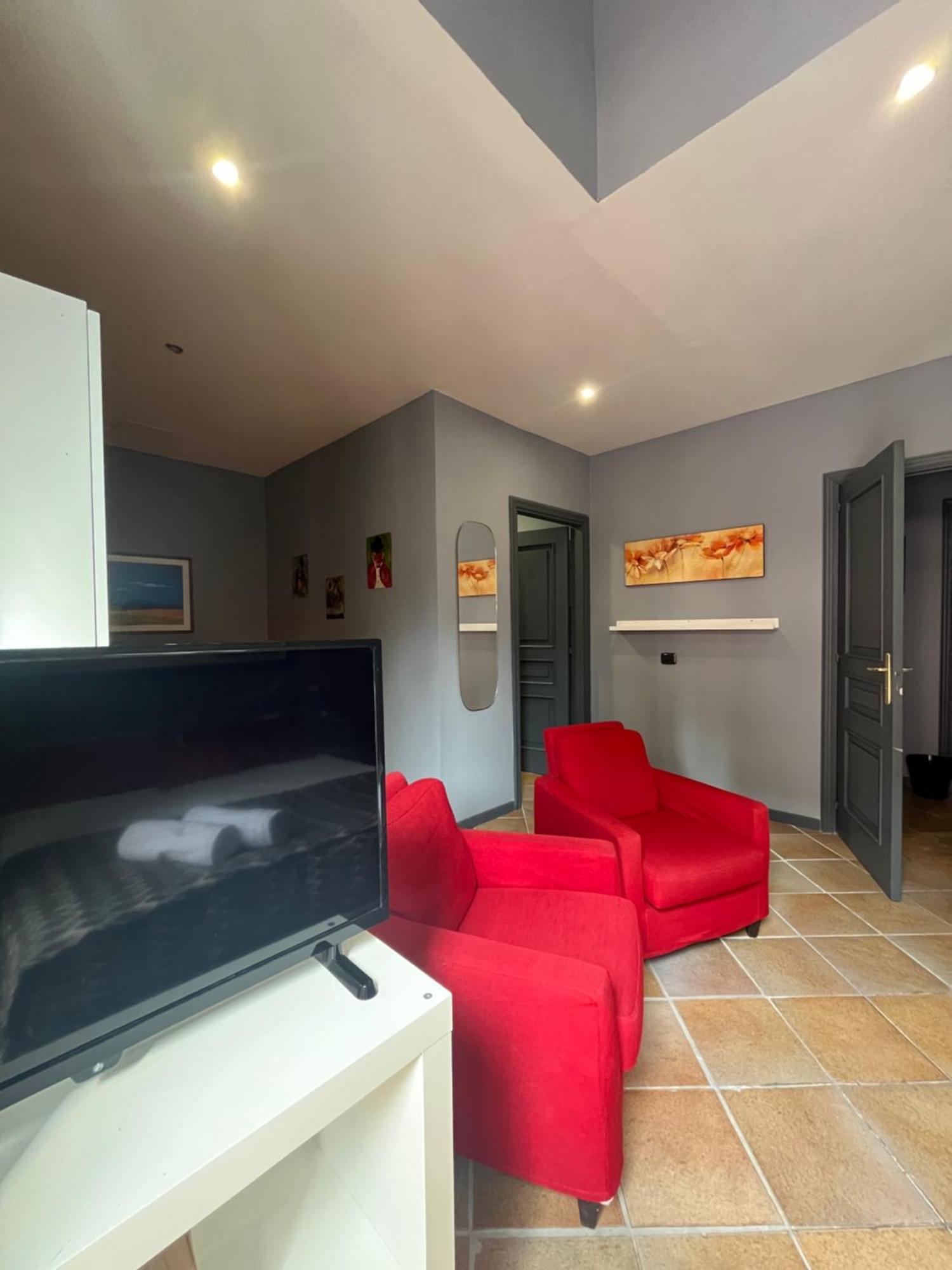 Naples Luxury Suites B&B ภายนอก รูปภาพ