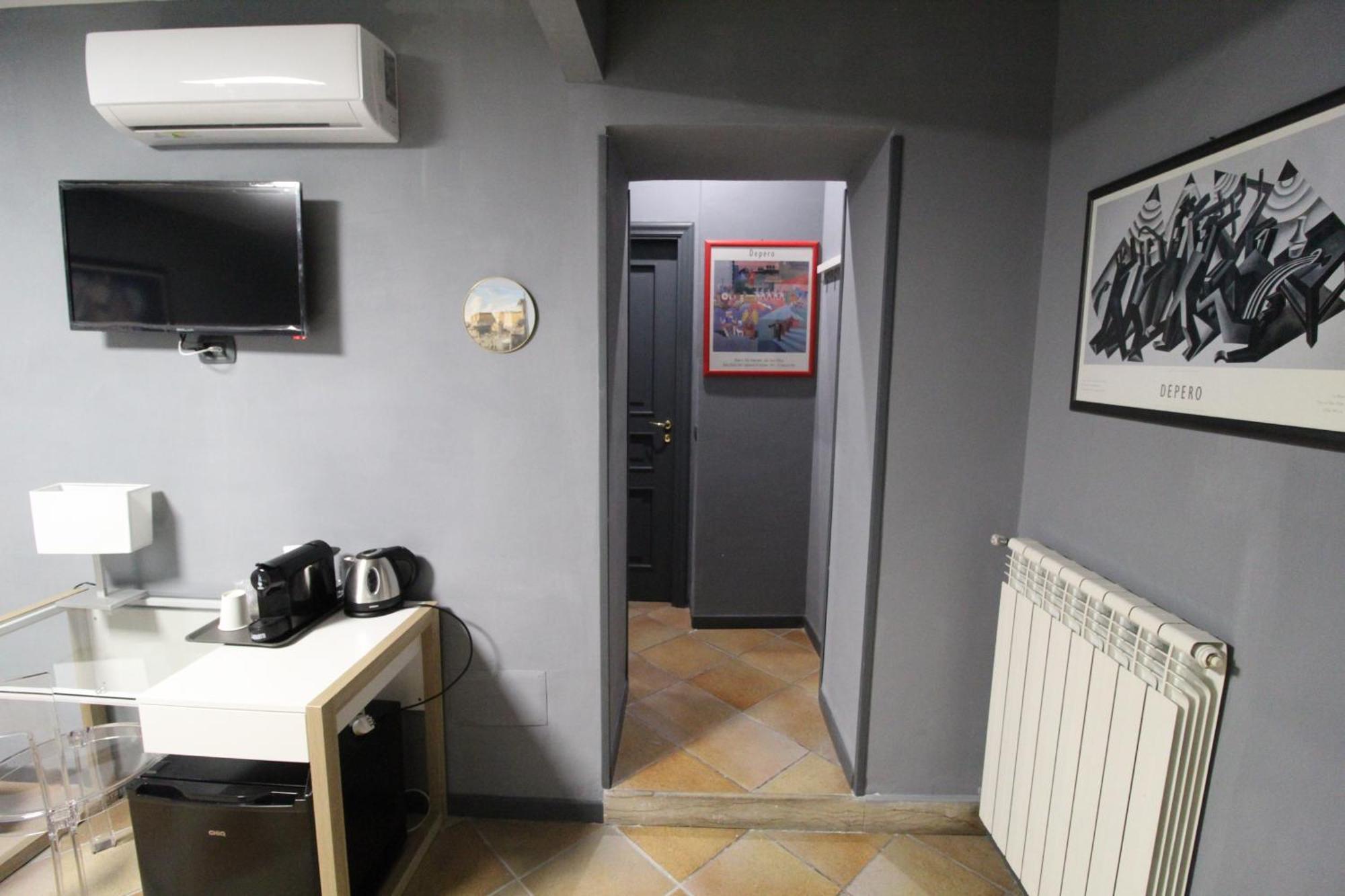 Naples Luxury Suites B&B ภายนอก รูปภาพ